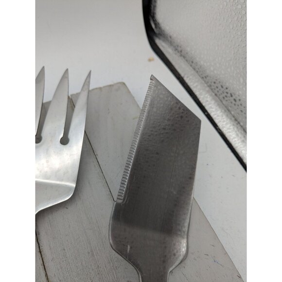 Set of 2 Vintage Vernco BBQ Utensils Fork/Can Opener Spatula/Bottle Opener Tongs - Picture 10 of 10